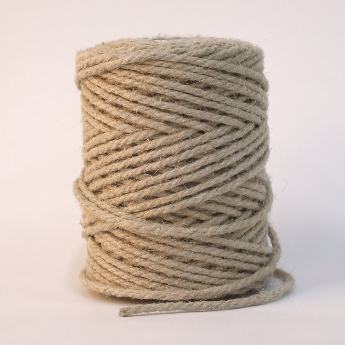 Hemp rope with diameter 4 mm | ET_H136