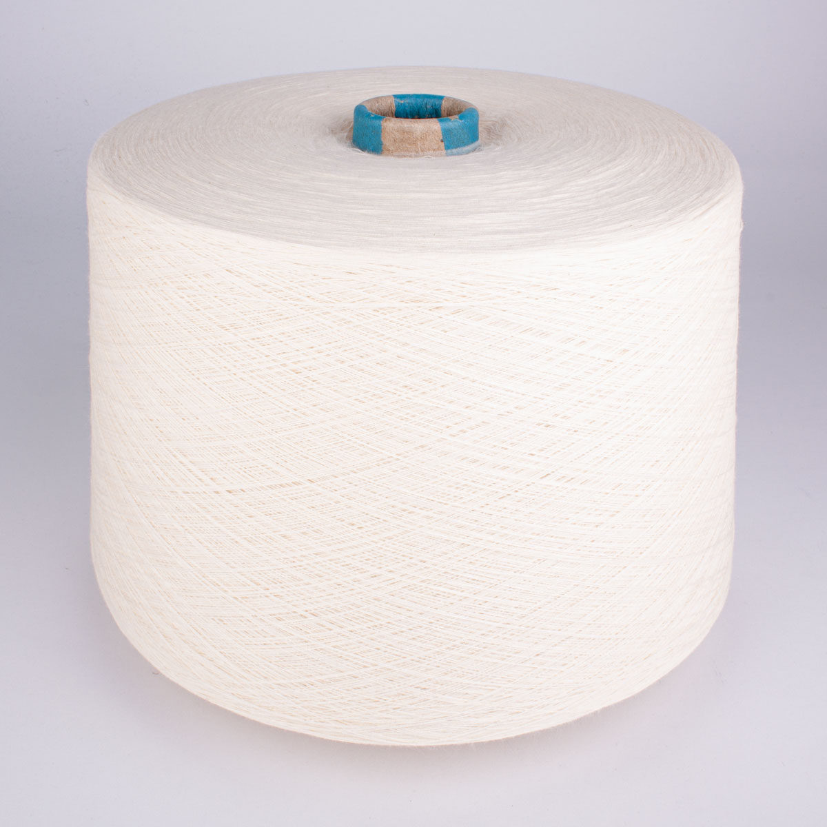Organic cotton yarn Nm 85/2 natural colour