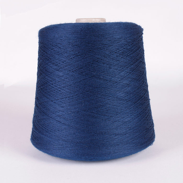 Blue organic wool yarn Nm 28/2